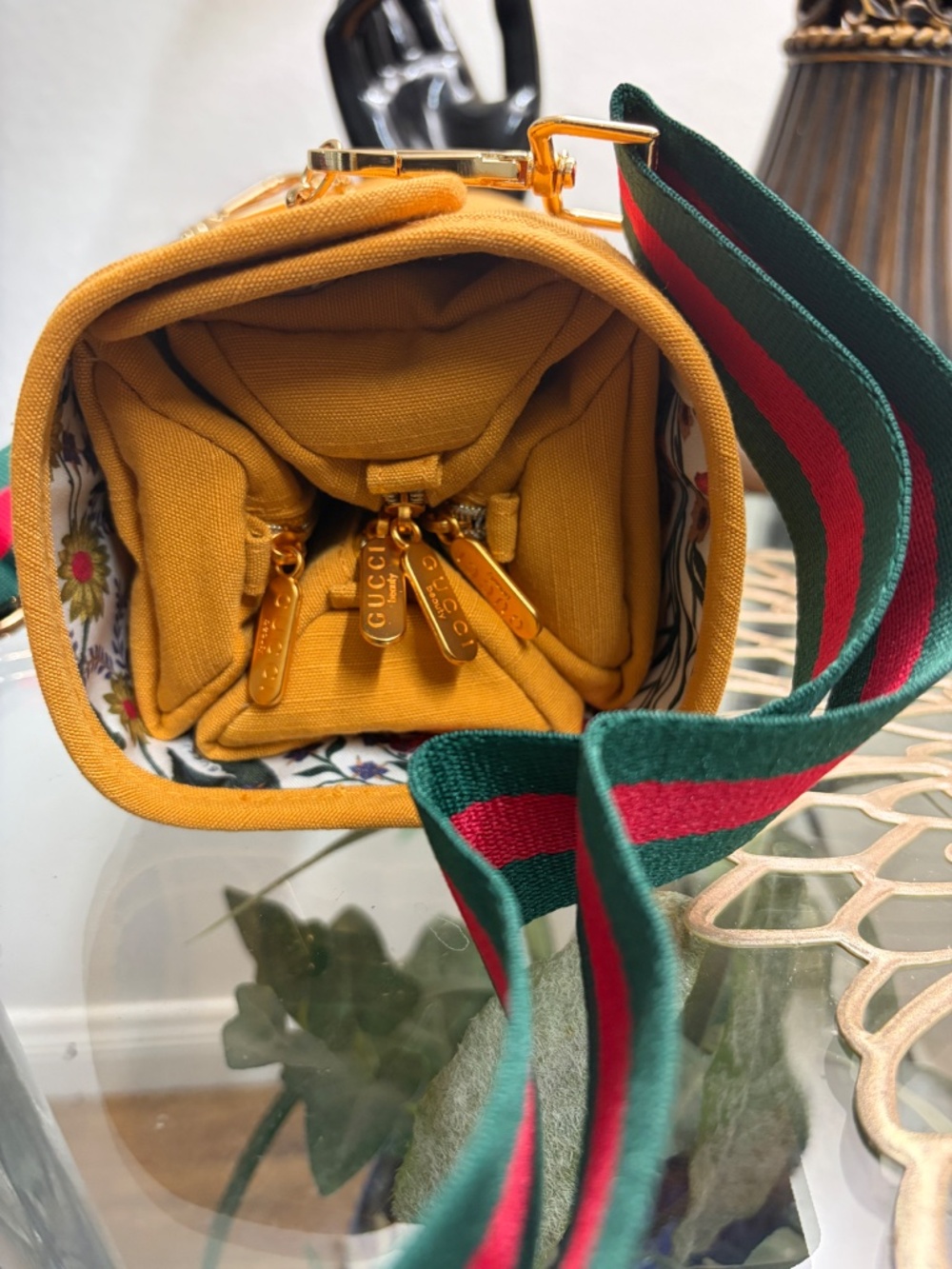 Gucci - Picture 8 of 13